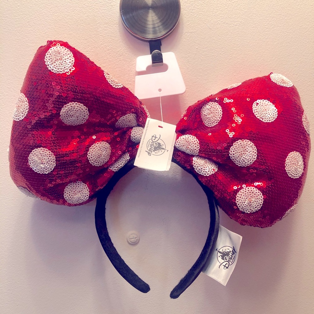 Disney Parks Paris Minnie Mouse sequin bow ears